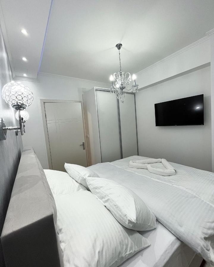 באניה לוקה Apartman Central מראה חיצוני תמונה